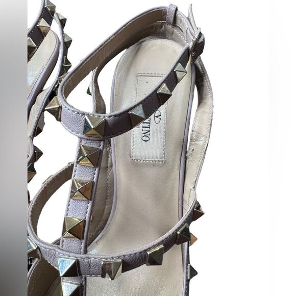 Valentino Garavani Patent Leather Rockstud Heels (37) - Picture 3 of 11